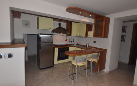 Villa Vaniglia Proprietà: Camera, Proprietà, Mobilia, Cucina, Costruzione, Controsoffitto, Casa, Cabinetry, Pavimento, Appartamento