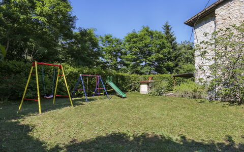 Girasole: Cielo, Pianta, Albero, Shade, Lotto, Erba, Pascolo, Costruzione, Tempo Libero, Paesaggio