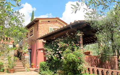 Accommodation:&nbsp;Borgo della Limonaia 615.4