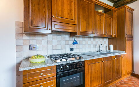 Accommodation:&nbsp;Villa Caggio 647.4