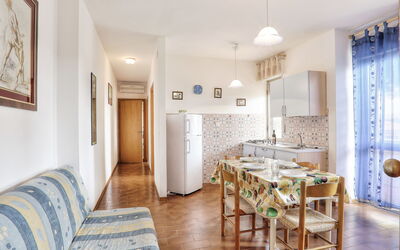 Accommodation:&nbsp;Riviera 5 610.3