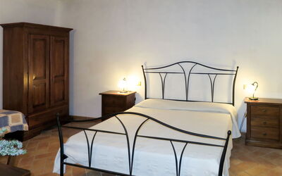 Alloggio:&nbsp;Tortora 649.5