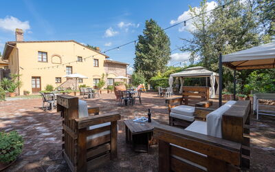 borghigiana-parrino-san-miniato-multiproprieta-esterno