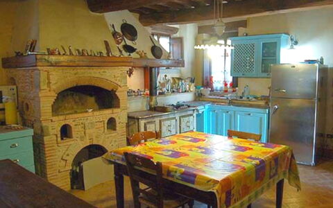Monastery Guest House: Mobilia, Tavolo, Costruzione, Legna, Interior Design, Cucina, Casa, Pavimentazione, Pavimento, Cabinetry
