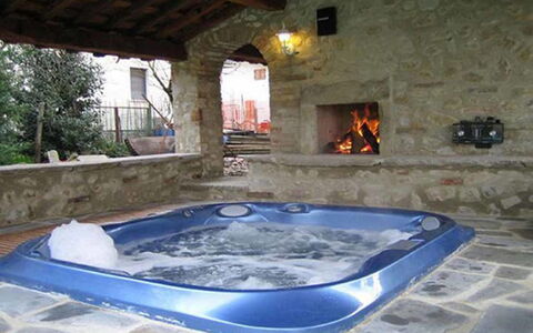 Monastery Guest House: Acqua, Proprietà, Luce, Costruzione, Finestra, Pianta, Interior Design, Shade, Casa, Albero