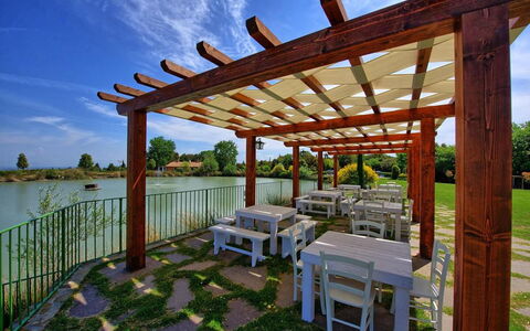 La Rimessa: Pergola, Proprietà, Costruzione, Immobiliare, Casa, Terrazza, Portico, Struttura Esterna, Casa, Shade