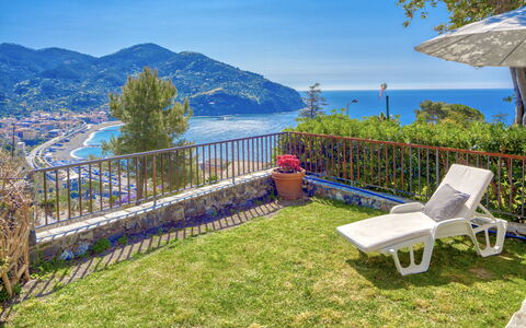 Marlà - Levanto: Acqua, Cielo, Pianta, Proprietà, Mobilia, Fiore, Azzurro, Natura, Blu, Montagna