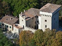 Antico Castello Delle Leggende