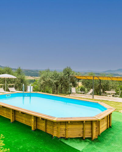 Miranda: Water, Plant, Sky, Swimming Pool, Nature, Azure, Tree, Botany, Shade, Vegetation