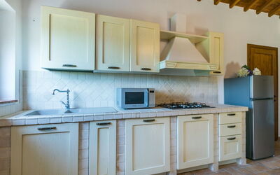 Accommodation:&nbsp;Granum 650.9
