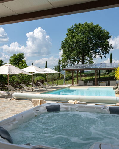 Villa Castelluccio: Sky, Cloud, Water, Plant, Property, Swimming Pool, Building, Azure, Shade, Outdoor Furniture