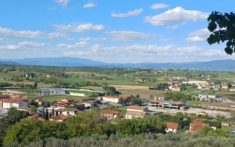 Casa Della Selce: Cielo, Nube, Pianta, Giorno, Proprietà, Ecoregione, Paesaggio Naturale, Highland, Vegetazione, Lotto