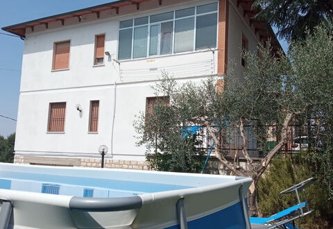 Casa Della Selce: Proprietà, Finestra, Costruzione, Pianta, Cielo, Casa, Albero, Architettura, Mobili Da Esterno, Zona Residenziale