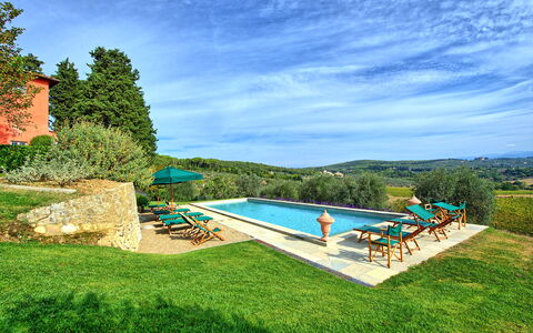 Villa Cona: Nube, Acqua, Cielo, Pianta, Paesaggio Naturale, Albero, Mobili Da Esterno, Lotto, Piscina, Villetta