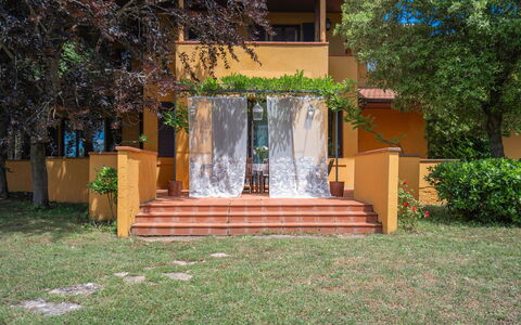 Tenuta De Paoli - Chianni, Pool, Wifi, Privacy, To: Pianta, Costruzione, Porta, Albero, Le Scale, Erba, Zona Residenziale, Paesaggio, Finestra, Tempo Libero