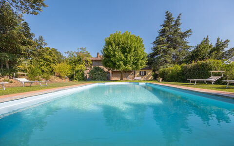 Villa Marconi: Acqua, Pianta, Cielo, Risorse Idriche, Proprietà, Piscina, Azzurro, Albero, Paesaggio Naturale, Shade