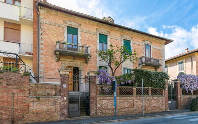 Casa Calise - Siena, Tuscany, Italy