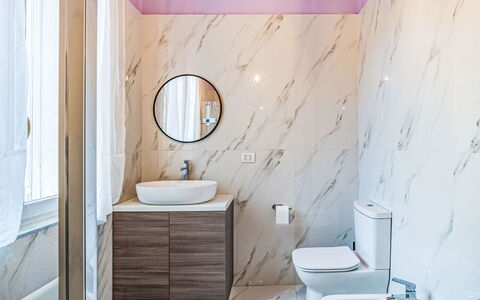 Moneglia 160: Bagno, Pavimentazione, Idraulico Fixture, Interior Design, Parete, Pavimento, Toilet Seat, Gabinetto, Lavello, Lavandino Del Bagno