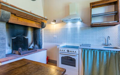 Accommodation:&nbsp;Cotto 180.5