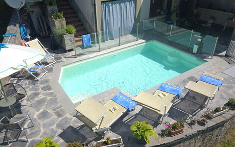 Villa La Rocca: Acqua, Pianta, Proprietà, Piscina, Shade, Costruzione, Tempo Libero, Mobili Da Esterno, Urban Design, Condominio