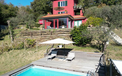 Villa Di Confine: Water, Plant, Property, Building, Nature, Window, Swimming Pool, Tree, Outdoor Furniture, Sky