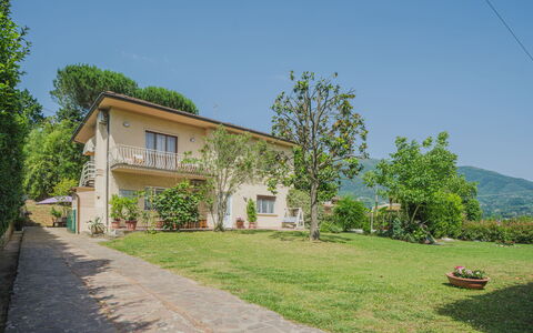 Accommodation:&nbsp;Gerry House 697.2
