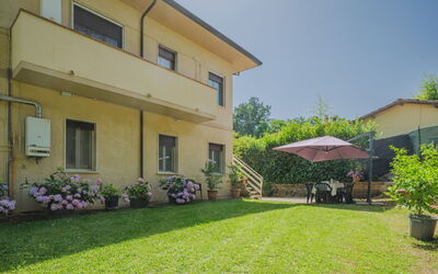 Accommodation:&nbsp;Gerry House 697.2