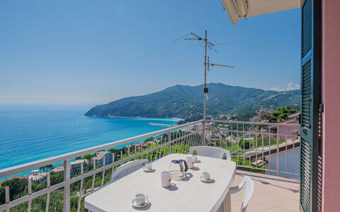 Daniela: Water, Sky, Property, Building, Table, Azure, Seaside Resort, Chair, Plant, Condominium