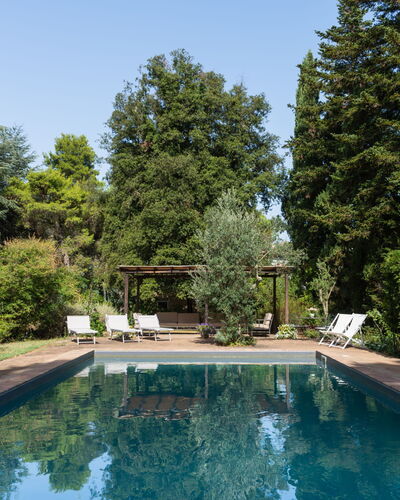 Il Giardino di Eugenia: Water, Plant, Property, Sky, Natural Landscape, Tree, Vegetation, Swimming Pool, Grass, Leisure