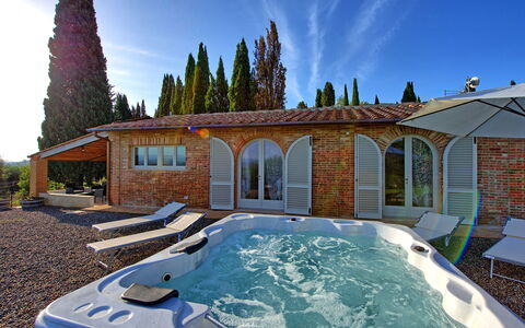 Casa Andrea: Sky, Cloud, Window, Property, Building, Plant, Water, Tree, House, Architecture