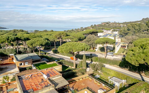 Il Gualdo: Residential Area, Landscape, Home, Roof, Urban Design, Suburb, Estate, Apartment, Bird'S-Eye View, Aerial Photography