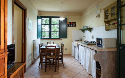 Accommodation:&nbsp;Le Debbiare 500.6