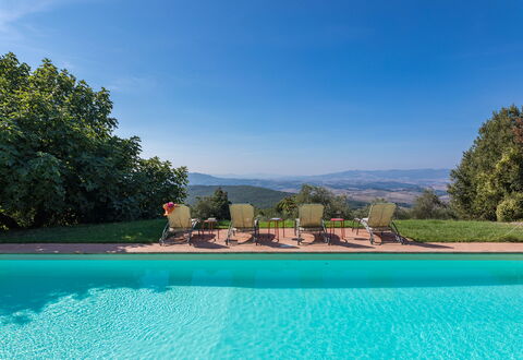 Villa Belvedere: Piscina, Collina, Hill Station, Catena Montuosa, Eco Hotel, Cresta, Ricorrere, Valle, Agriturismo, Landscaping