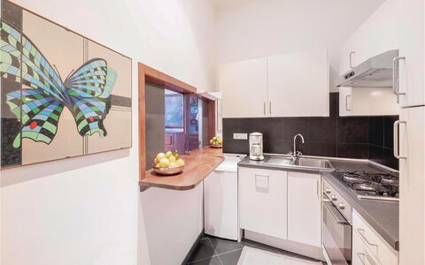 Casa Camuri - Levanto: Interior Design, Kitchen, Flooring, Countertop, Ceiling, Furniture, Major Appliance, Room, Floor, Kitchen Appliance