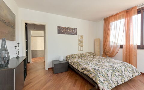Augusta: Furniture, Bed, Interior Design, Floor, Flooring, Wall, Bedroom, Wood, Room, Wood Flooring