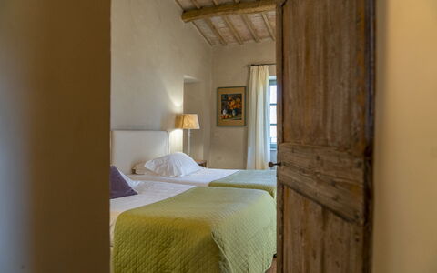 Villa Cotogna: Mobilia, Parete, Camera Da Letto, Interior Design, Letto, Lenzuolo, Casa, Bedding, Pavimento, Soffitto