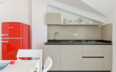 Accommodation:&nbsp;Palmaiola 610.5