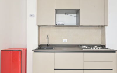 Accommodation:&nbsp;Pianosa 610.4