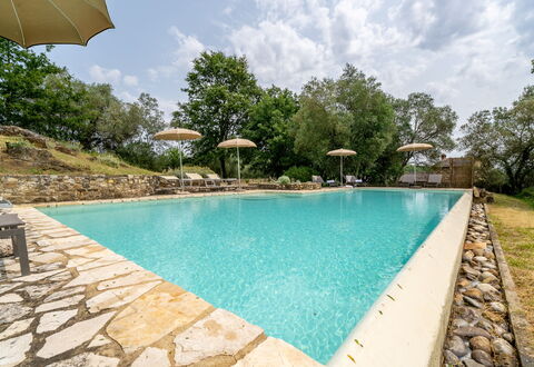 In the Heart of Chianti, Pool, Wifi, View - Lillia: Piscina, Giardino, Giochi D'Acqua, Ricorrere, Shade, Estate, Landscaping, Eco Hotel, Mobili Da Esterno, Backyard