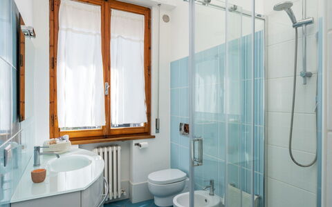 Casamia Tuscan Oasis: Architect-Designed 4Br Penth: Interior Design, Bathroom, Plumbing Fixture, Flooring, Floor, Sink, Tap, Bathroom Sink, Room, Plumbing