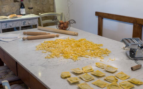 Capanna al Lago, Chianti Heritage with Vineyards V: Ingredient, Food, Tableware, Cooking, Serveware, Countertop