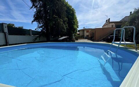 Il Volo Del Nibbio: Blu, Piscina, Materiale Composito, Shade, Backyard, Ricorrere