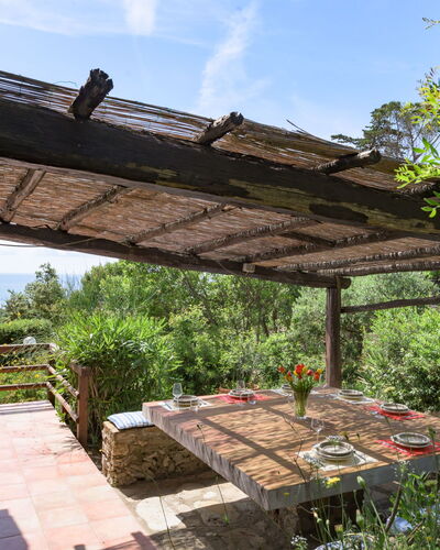 La Tagliata: Wood, Furniture, Outdoor Furniture, Hardwood, Wood Stain, Shade, Outdoor Table, Outdoor Structure, Garden, Pergola