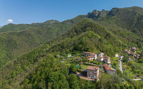 Casa al Pianaccio: Mountainous Landforms, Mountain, Nature, Vegetation, Hill, Natural Landscape, Highland, Landscape, Hill Station, Rural Area