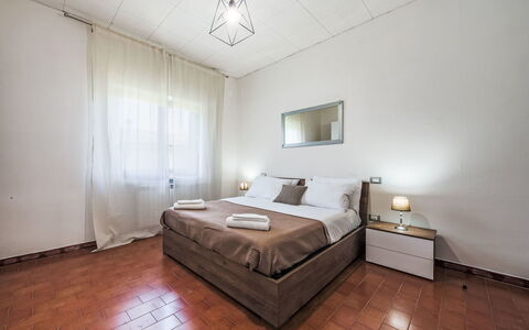 Celeste: Interior Design, Pavimento, Pavimentazione, Soffitto, Letto, Camera, Illuminazione, Camera Da Letto, Appartamento, Bedding
