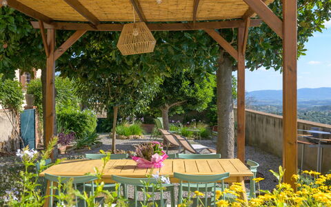 Il Belvedere di Montiano: Recreation, Leisure, Shade, Outdoor Furniture, Park, Vacation, Eco Hotel, Resort, Deck