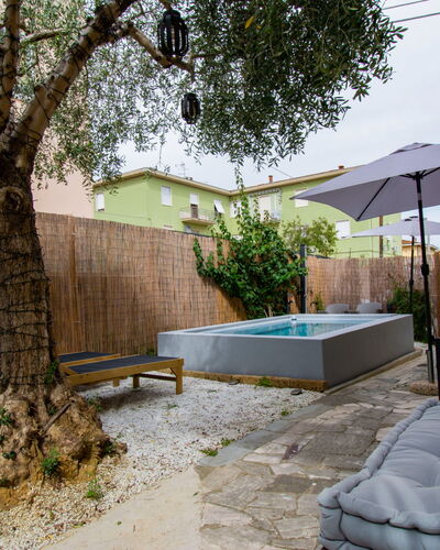Michelle: Swimming Pool, Flowerpot, Outdoor Furniture, Backyard, Garden, Courtyard, Houseplant, Shade, Resort, Eco Hotel
