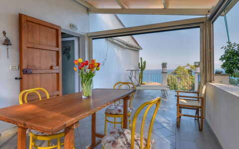 Casina Solu: Residential Area, House, Home, Roof, Estate, Cottage, Balcony, Suburb, Garden, Village