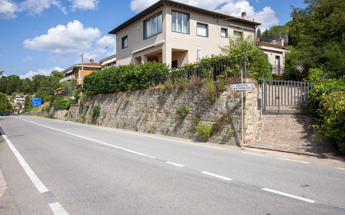 Il Ferrone Apartment With Garden - Greve In Chiant