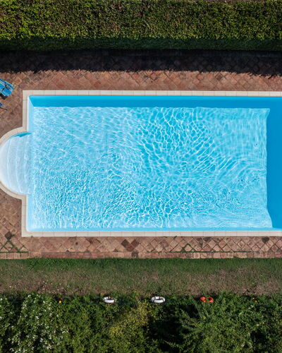 Mulino di Carpineto with Pool Gaiole in Chianti: Swimming Pool, Blue, Composite Material, Resort, Thermae, Hotel, Hacienda, Outdoor Furniture, Villa, Water Feature